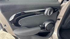 MINI Hatchback 1.5 Cooper Sport 5dr Auto Petrol Hatchback